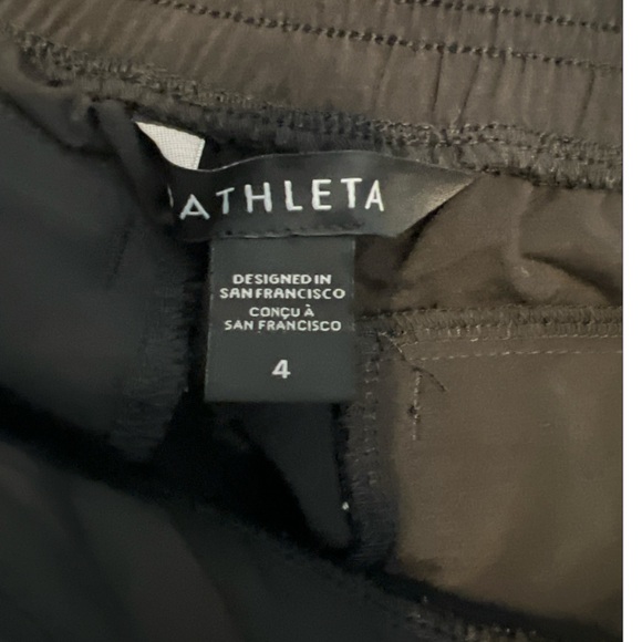 Athleta Brooklyn Jogger Black Women’s Pants Size 4 Zip Pocket Tapered Cuff - Picture 5 of 7
